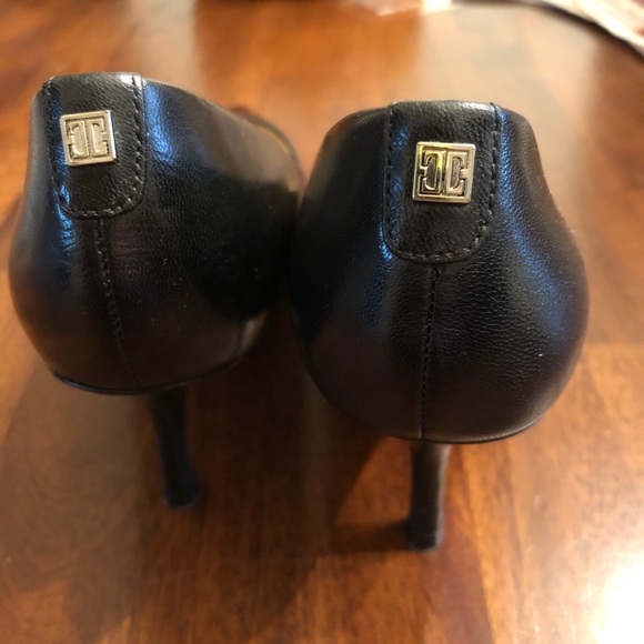 Ivanka Trump Black leather pumps (heels) - Picture 3 of 7